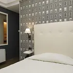 Lancaster Hotel 4*
